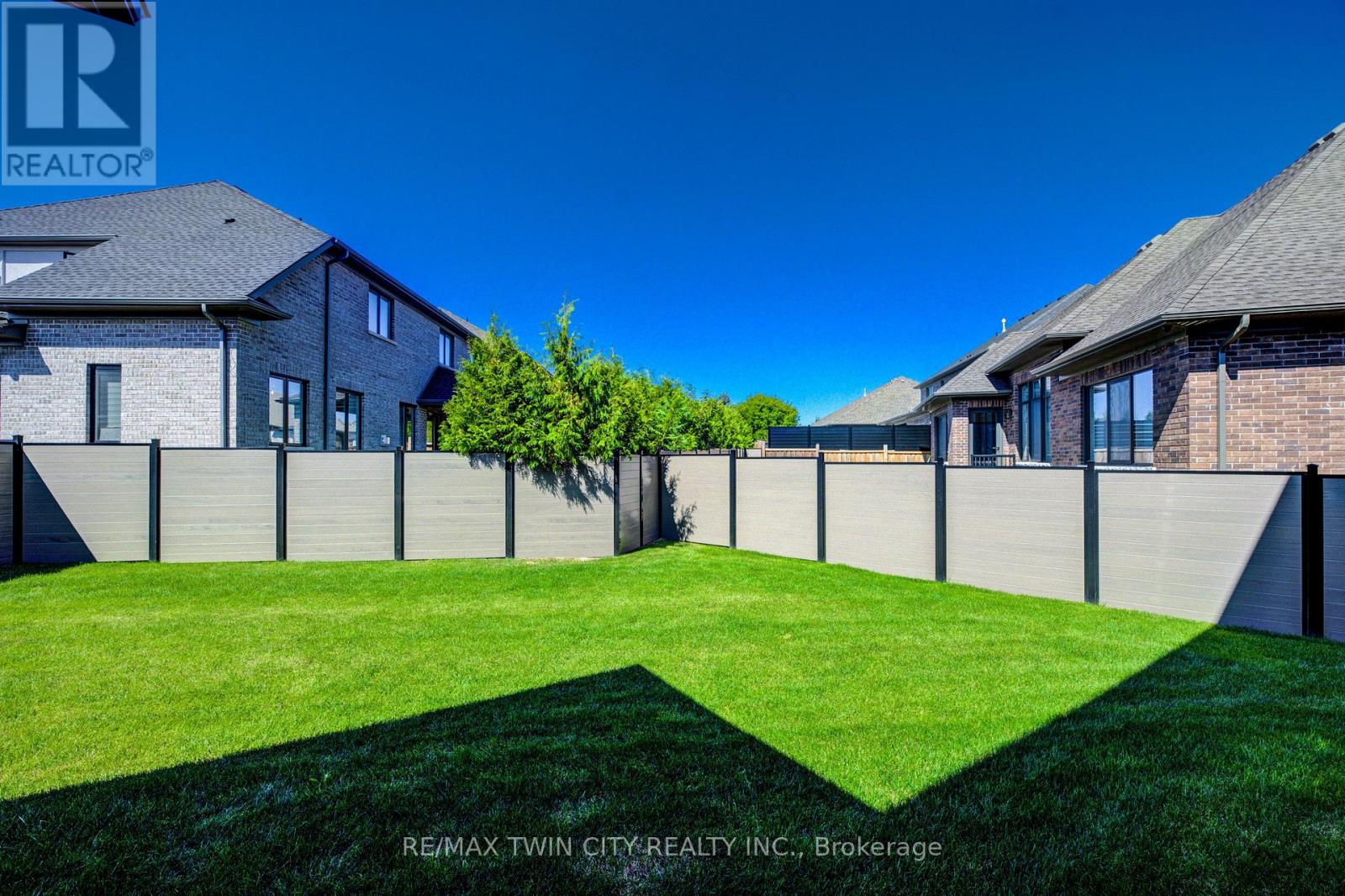 47 Pioneer Ridge Drive, Kitchener, Ontario  N2P 0G6 - Photo 48 - X12652966