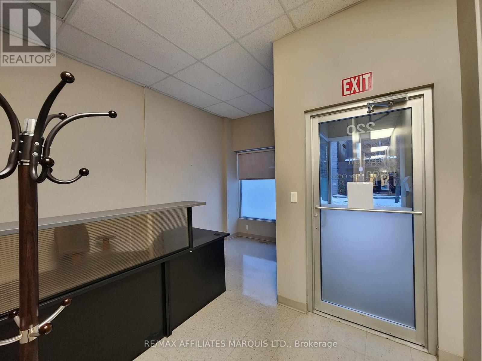 220 Pitt Street, Cornwall, Ontario  K6J 3P8 - Photo 3 - X12650088