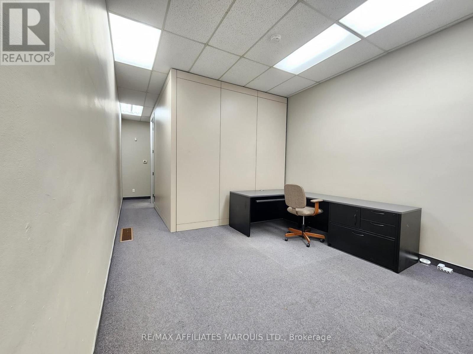 220 Pitt Street, Cornwall, Ontario  K6J 3P8 - Photo 6 - X12650088