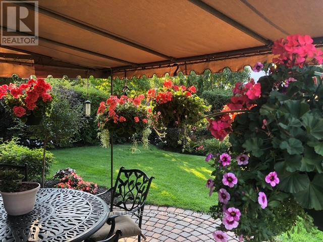 1768 Featherston Drive, Ottawa, Ontario  K1H 8J8 - Photo 42 - X12578866