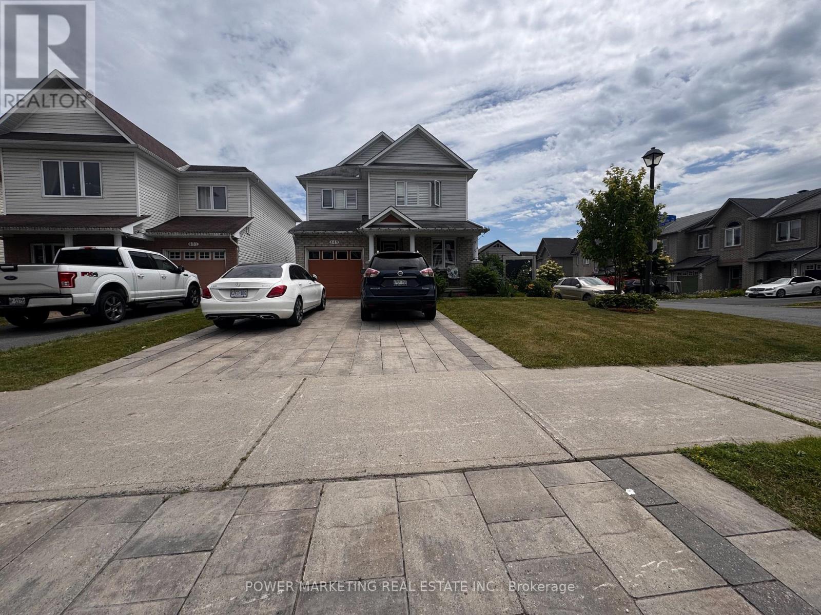 449 HARVEST VALLEY AVENUE, Ottawa, Ontario