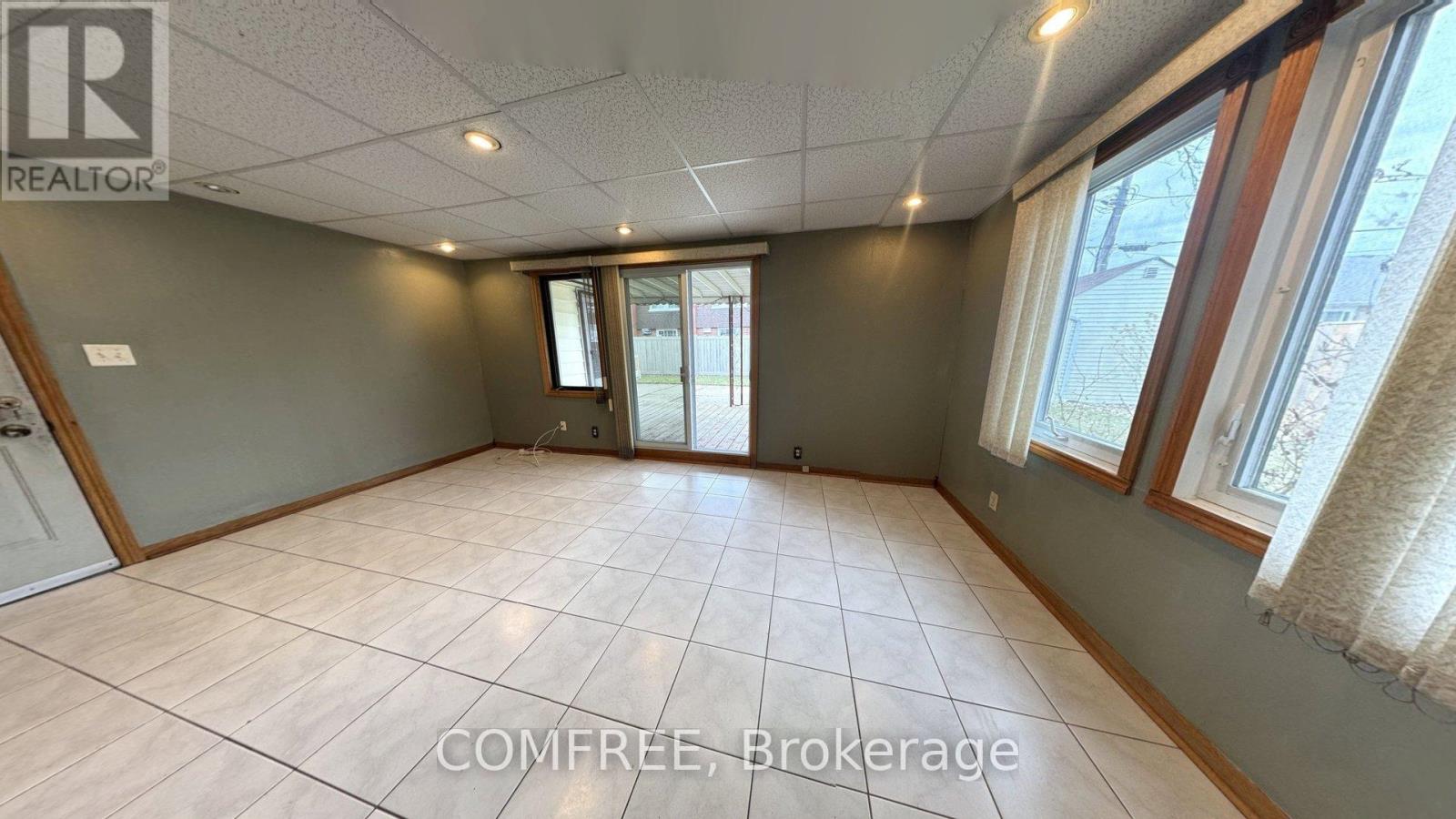 56 Stanley Street, Essex, Ontario  N8M 2V4 - Photo 11 - X12653038