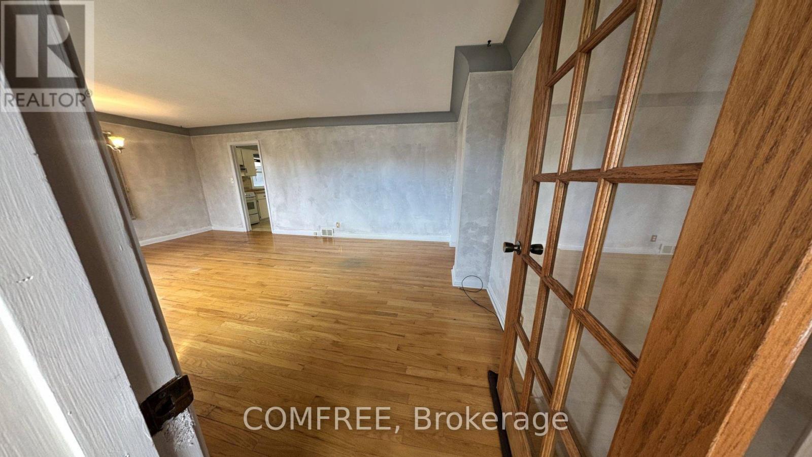 56 Stanley Street, Essex, Ontario  N8M 2V4 - Photo 3 - X12653038