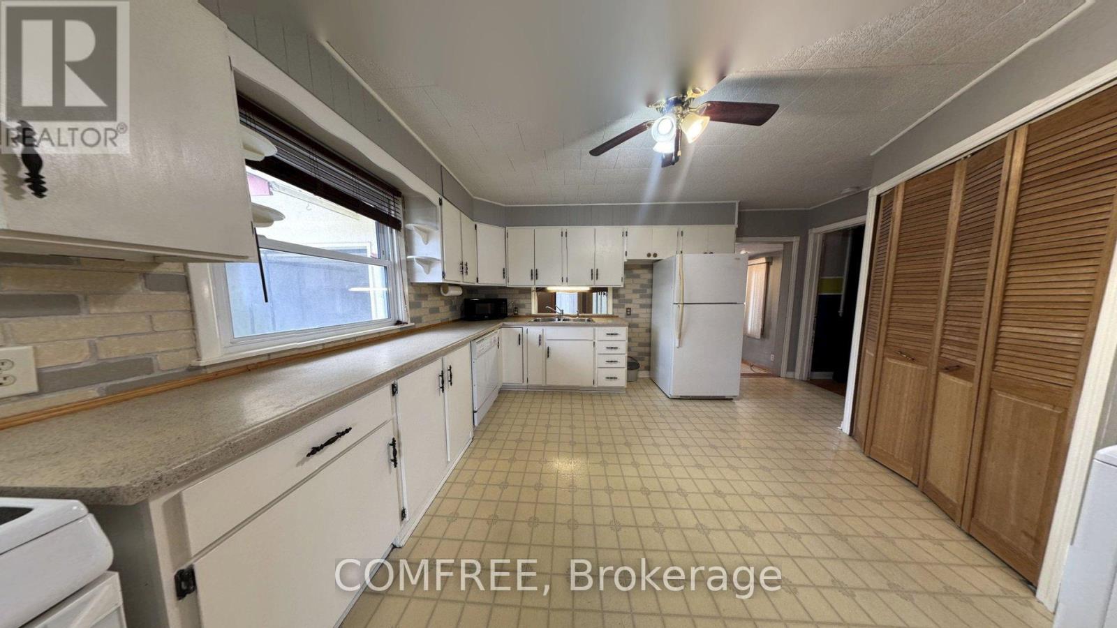 56 Stanley Street, Essex, Ontario  N8M 2V4 - Photo 8 - X12653038