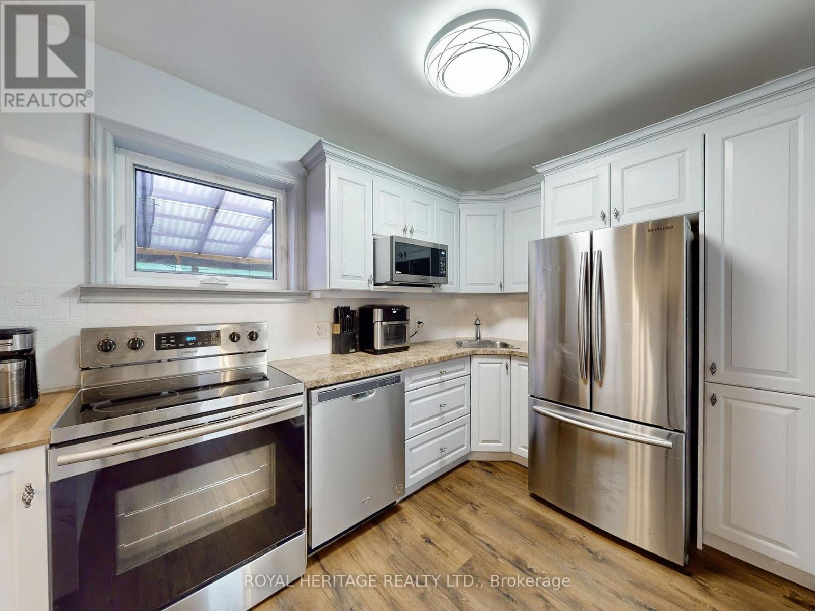 651 Somerville Avenue, Oshawa, Ontario  L1G 4J2 - Photo 6 - E12589920