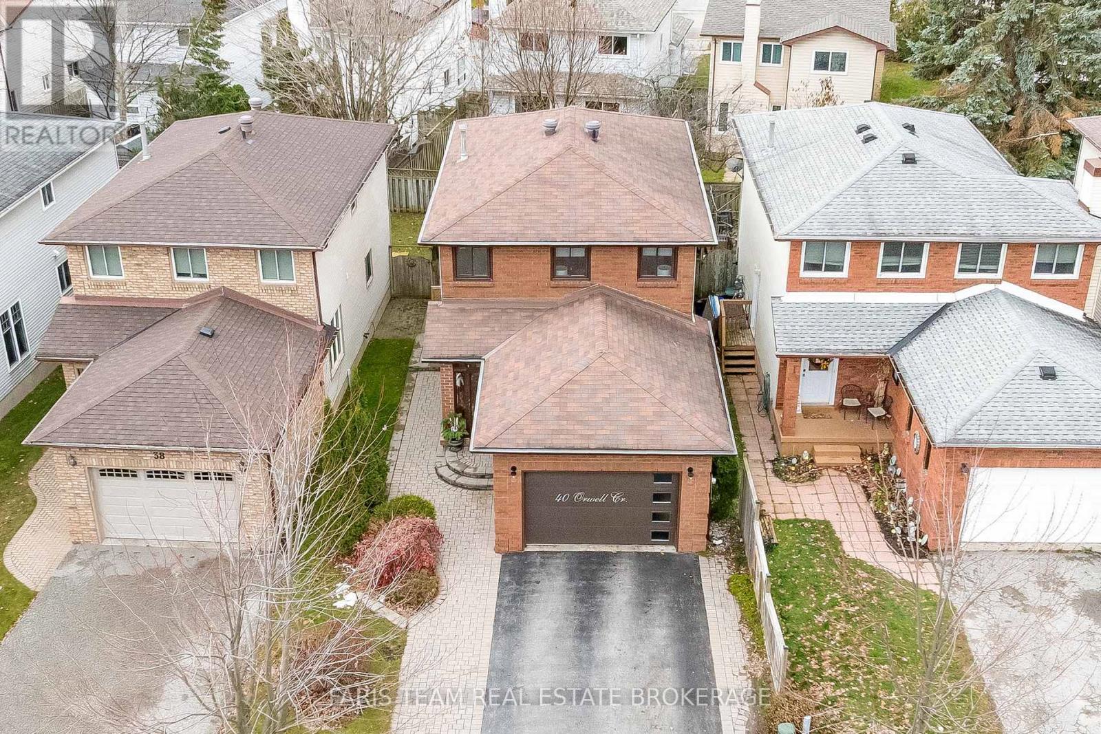 40 Orwell Crescent, Barrie, Ontario  L4N 6M6 - Photo 2 - S12572522