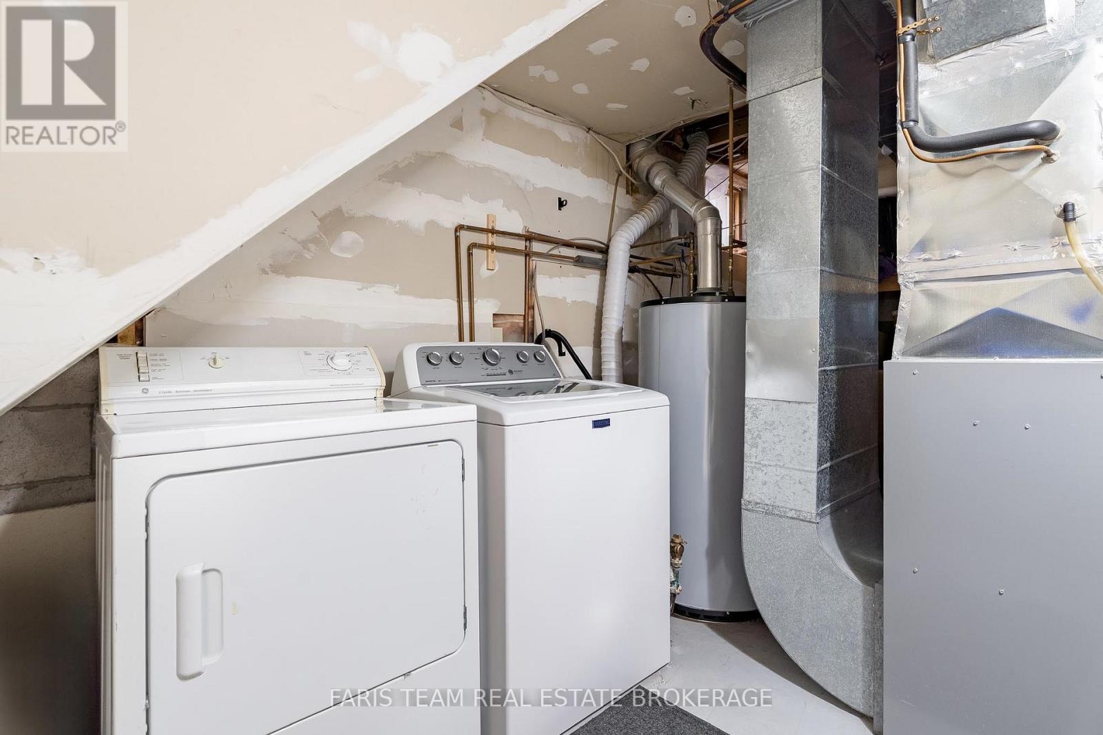 40 Orwell Crescent, Barrie, Ontario  L4N 6M6 - Photo 37 - S12572522