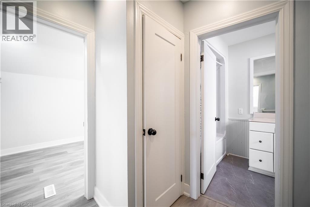 10 Monroe Street, Cambridge, Ontario N1R 2C5 - Photo 21 - 40795267