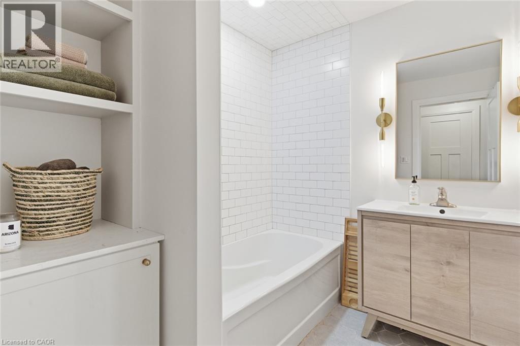 3350 Highway 56, Binbrook, Ontario  L0R 1C0 - Photo 37 - 40791668