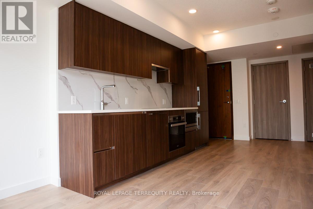 1610 - 1 Concord Cityplace Way W, Toronto, Ontario  M5V 0X3 - Photo 5 - C12653016