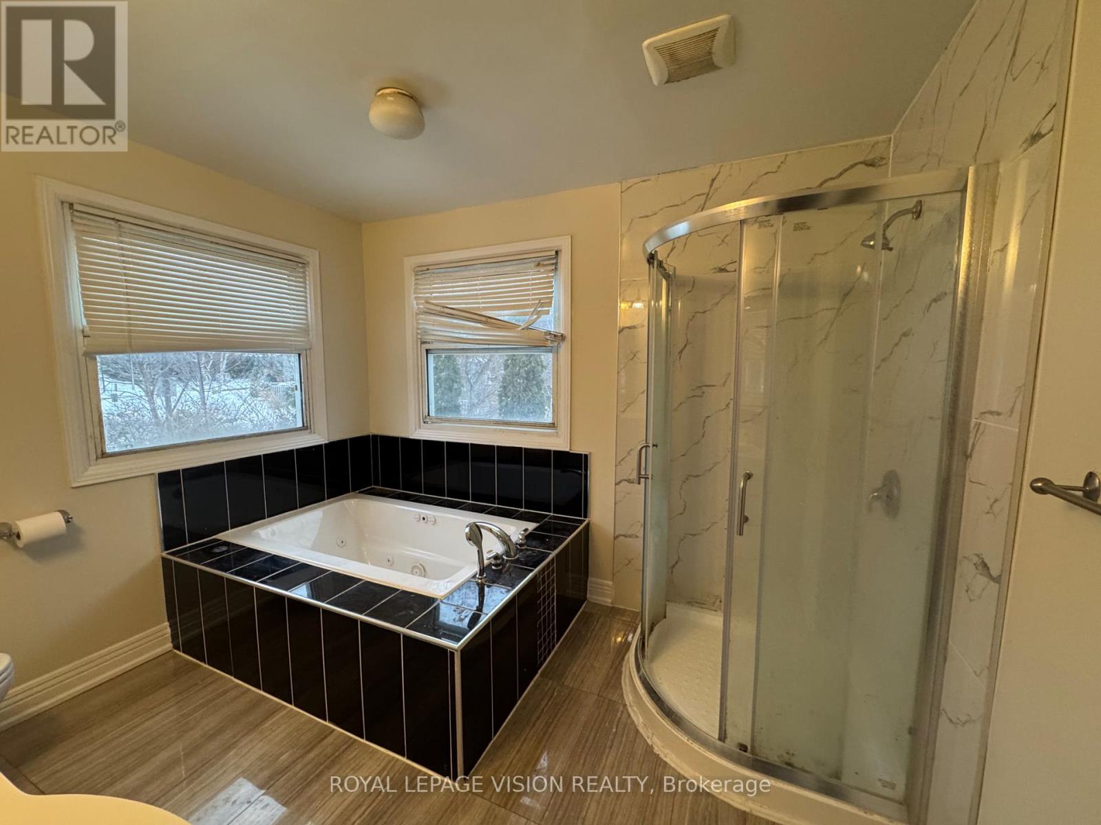 Main - 1200 Maple Gate, Pickering, Ontario  L1X 1T6 - Photo 12 - E12652998