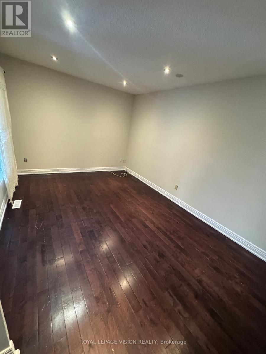 Main - 1200 Maple Gate, Pickering, Ontario  L1X 1T6 - Photo 14 - E12652998