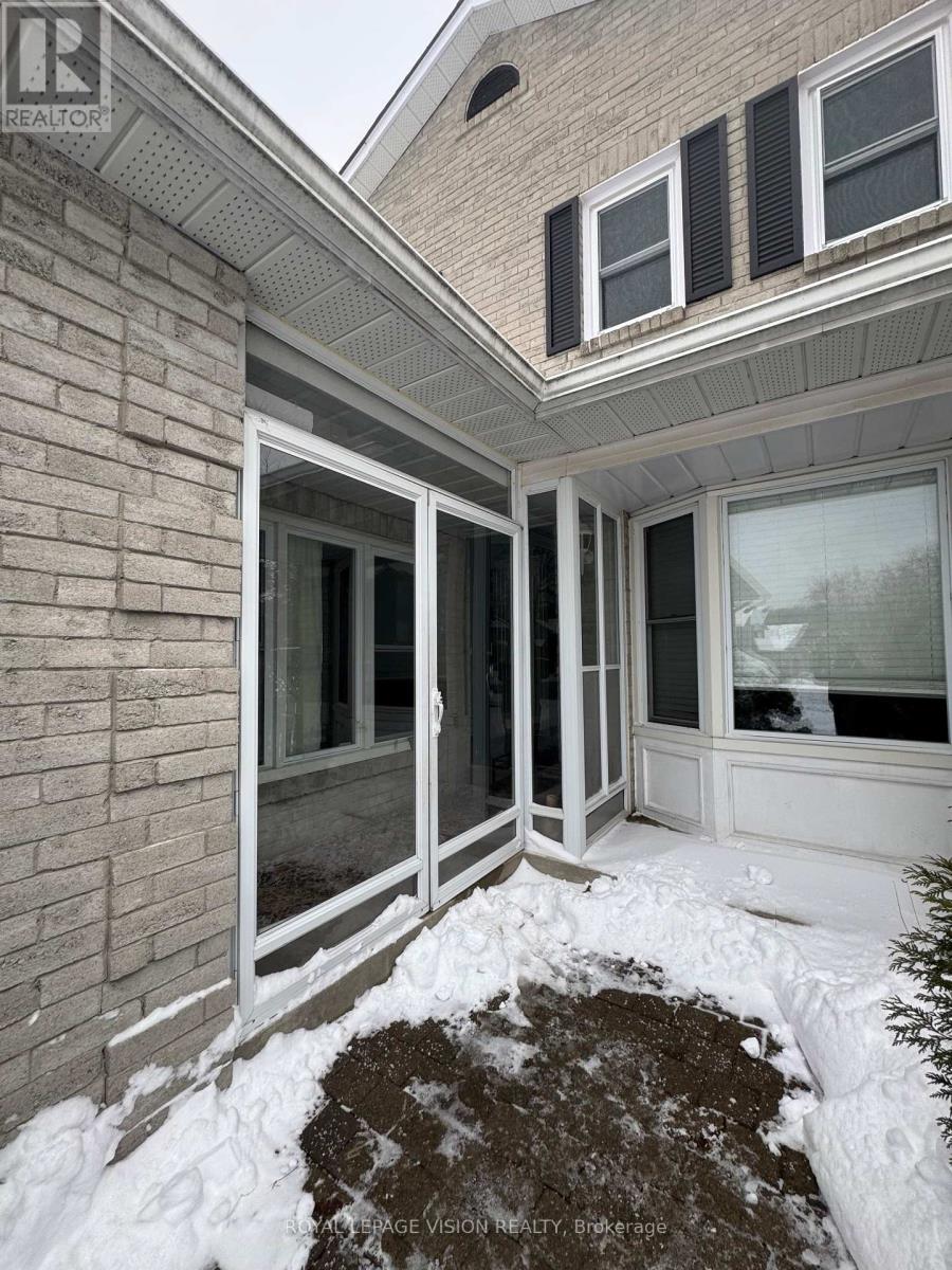 Main - 1200 Maple Gate, Pickering, Ontario  L1X 1T6 - Photo 3 - E12652998