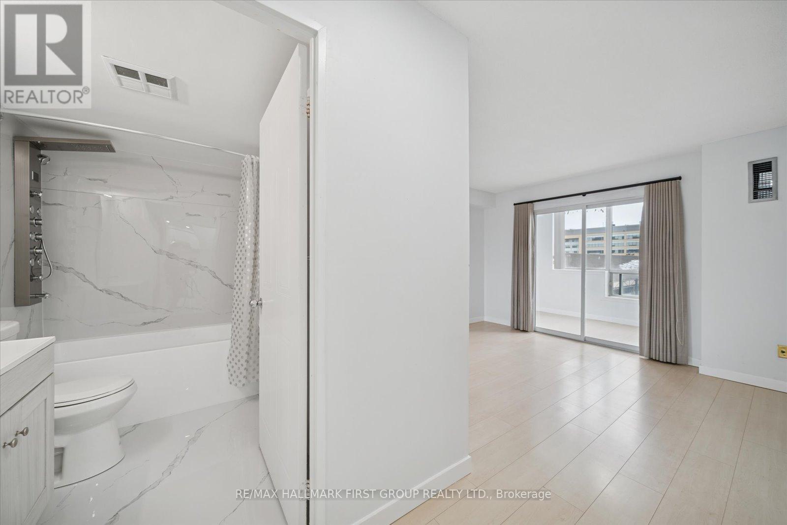 508 - 711 Rossland Road, Whitby, Ontario  L1N 8Z1 - Photo 16 - E12653014