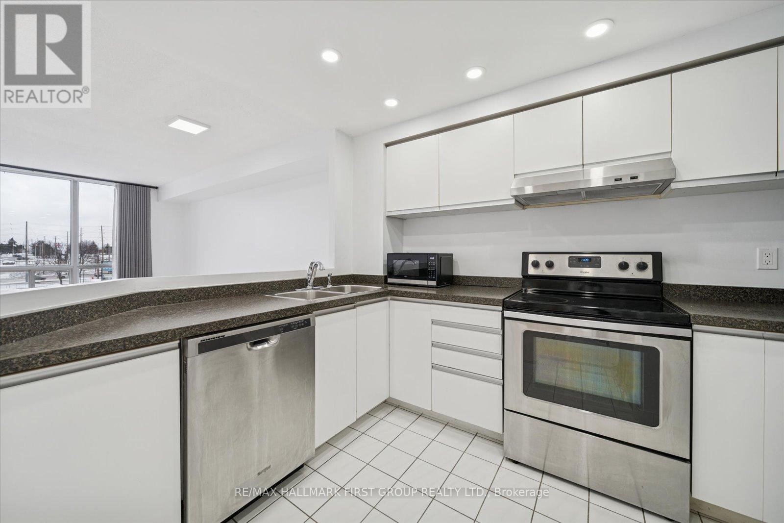 508 - 711 Rossland Road, Whitby, Ontario  L1N 8Z1 - Photo 8 - E12653014