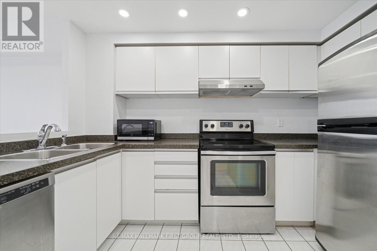 508 - 711 Rossland Road, Whitby, Ontario  L1N 8Z1 - Photo 9 - E12653014