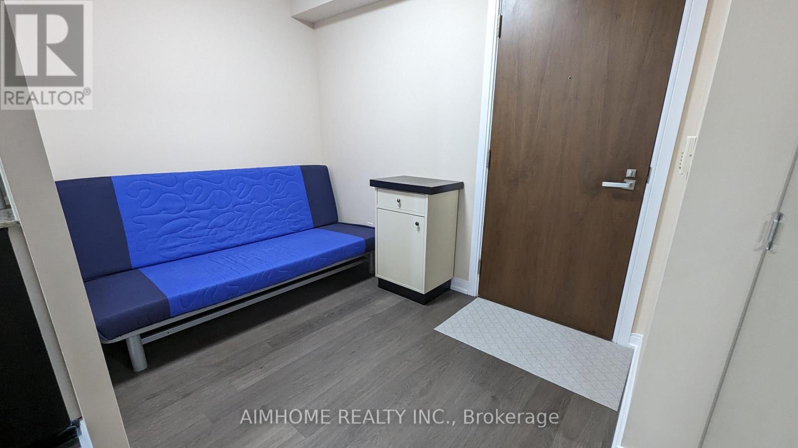 1010 - 255 Village Green Square, Toronto, Ontario  M1S 0L7 - Photo 3 - E12653032