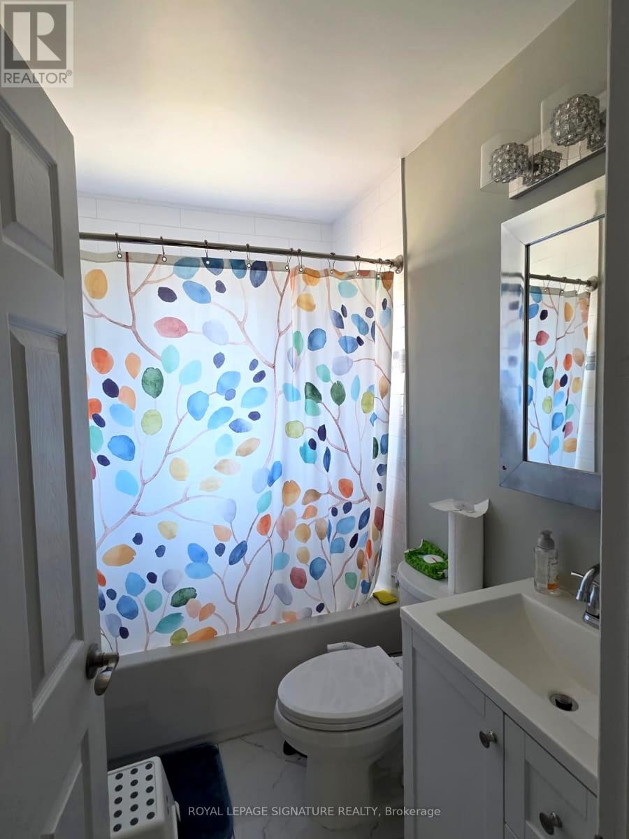 621 Wychwood Street, Oshawa, Ontario  L1G 2T4 - Photo 11 - E12653050