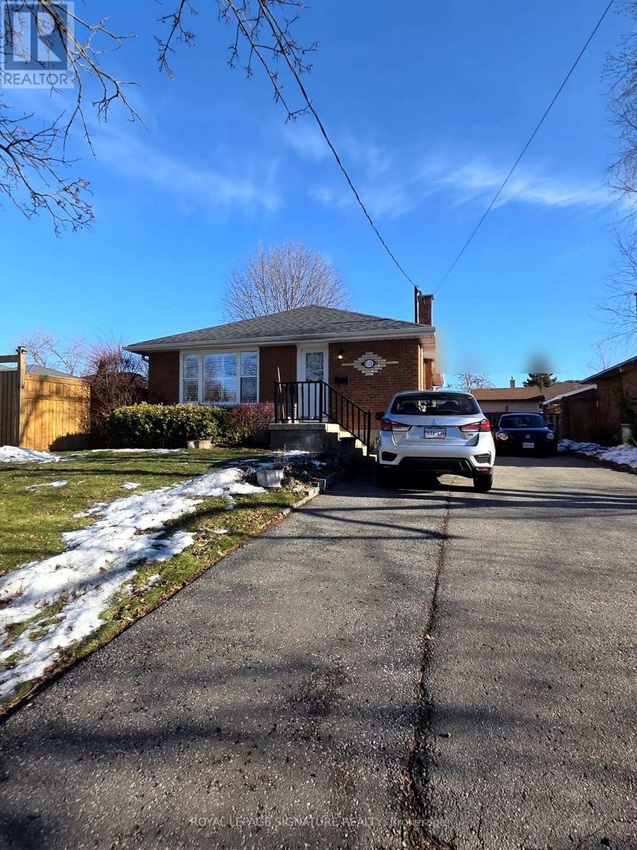 621 Wychwood Street, Oshawa, Ontario  L1G 2T4 - Photo 14 - E12653050