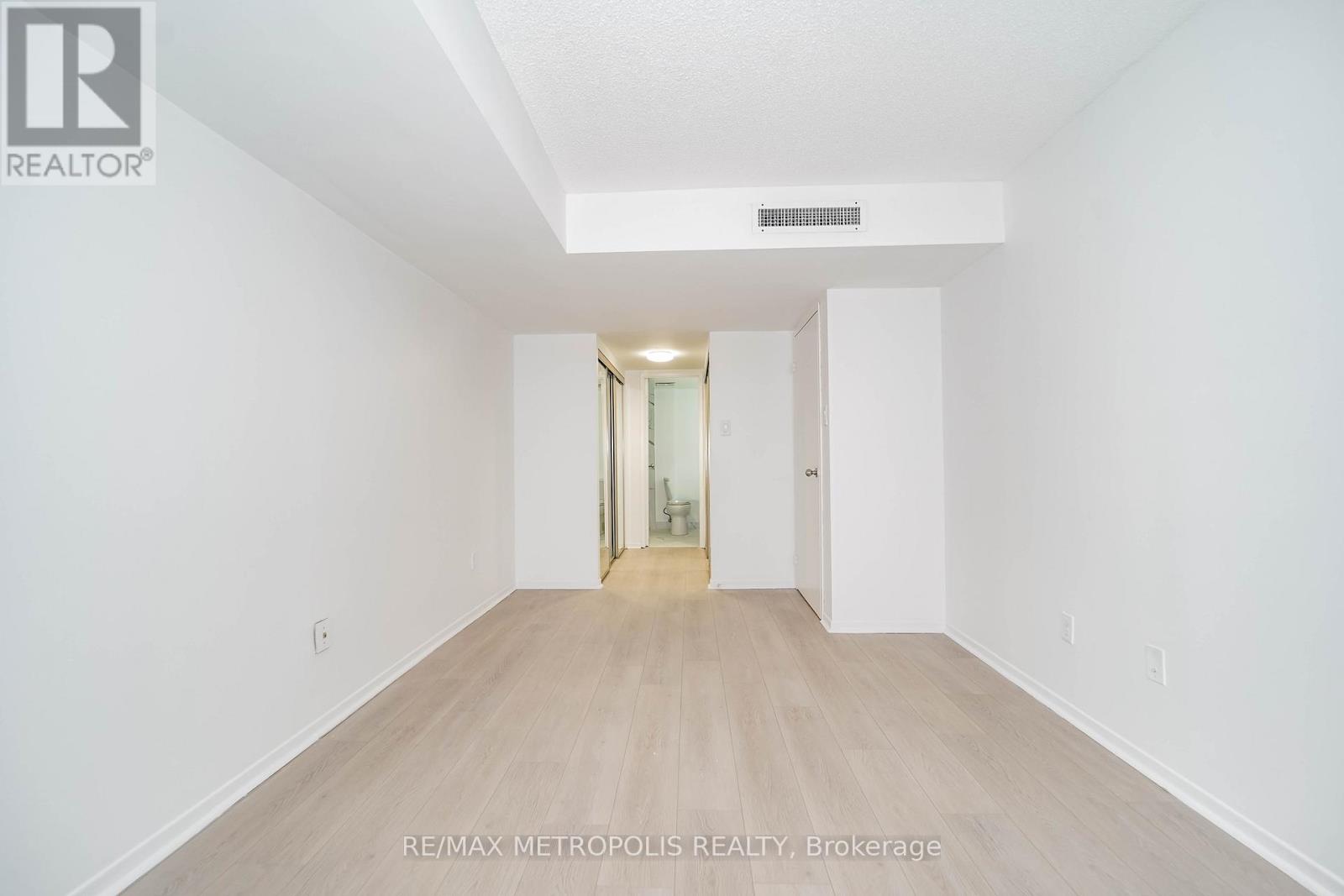 2908 - 1001 Bay Street, Toronto, Ontario  M5S 3A6 - Photo 35 - C12612646