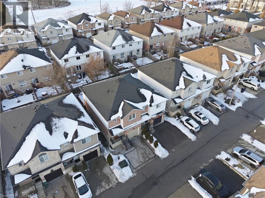 122 Vennio Lane, Hamilton, Ontario  L9B 2Y7 - Photo 45 - 40795280