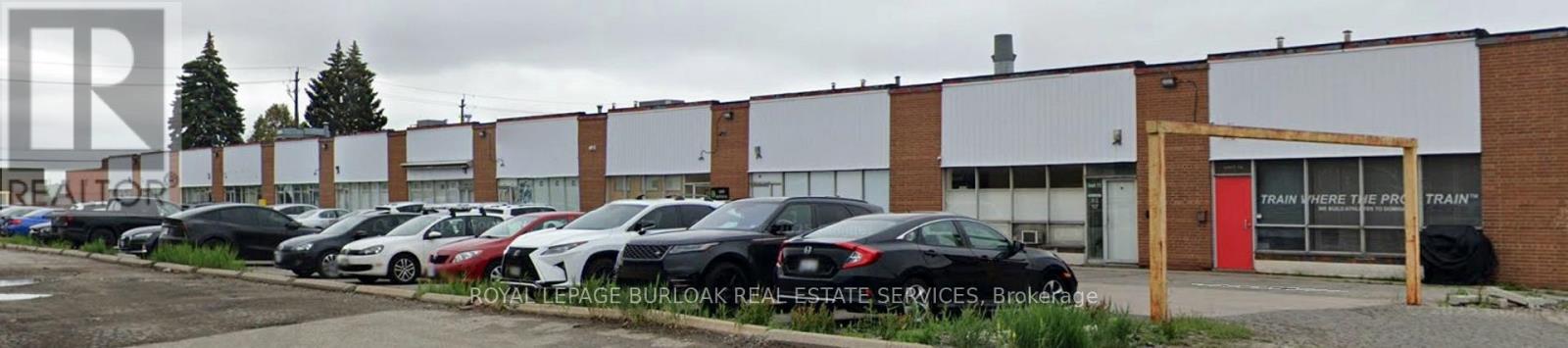 10 - 125 MARTIN ROSS AVENUE, Toronto, Ontario