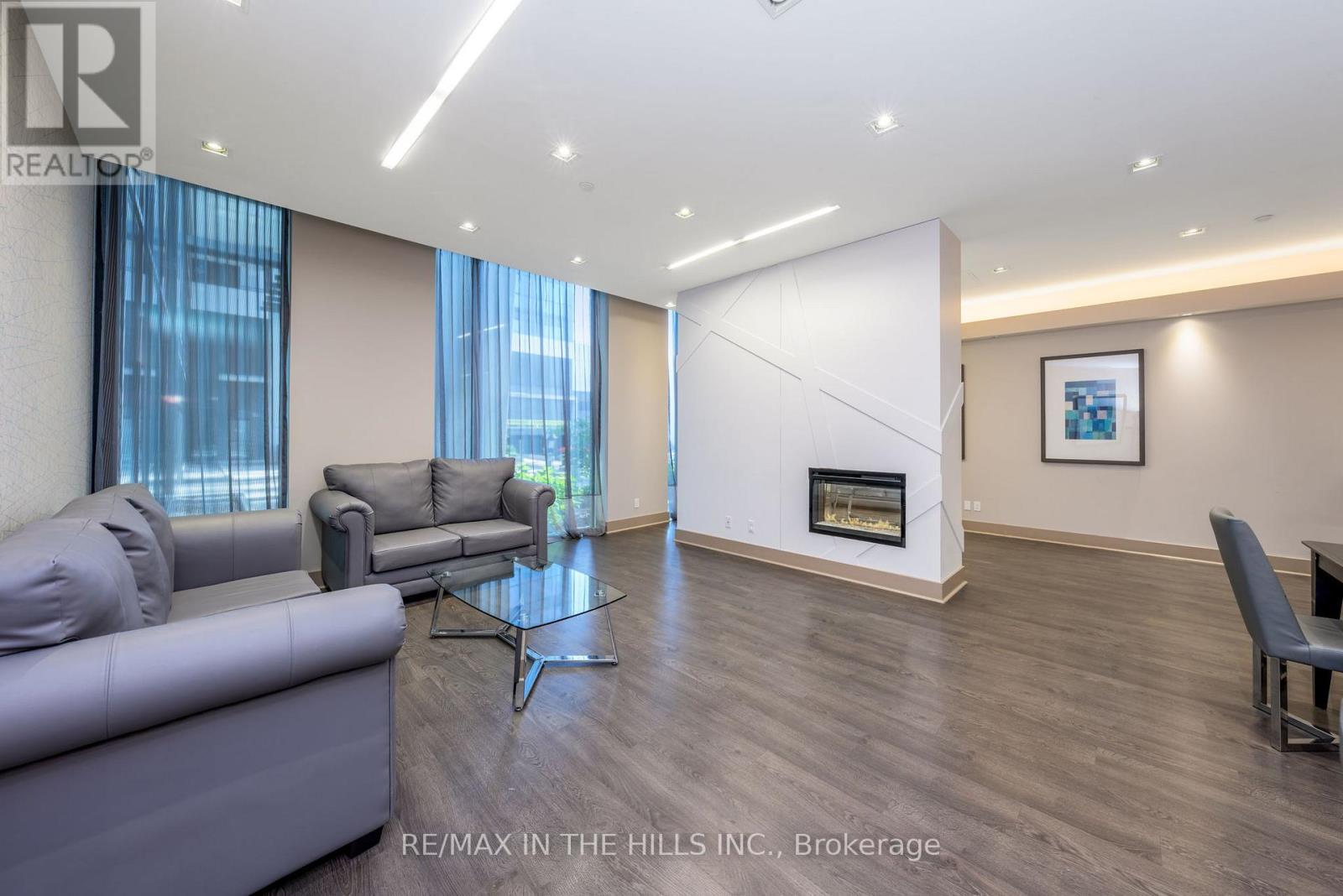 2007 - 55 Eglinton Avenue W, Mississauga, Ontario  L5R 0E4 - Photo 38 - W12653028