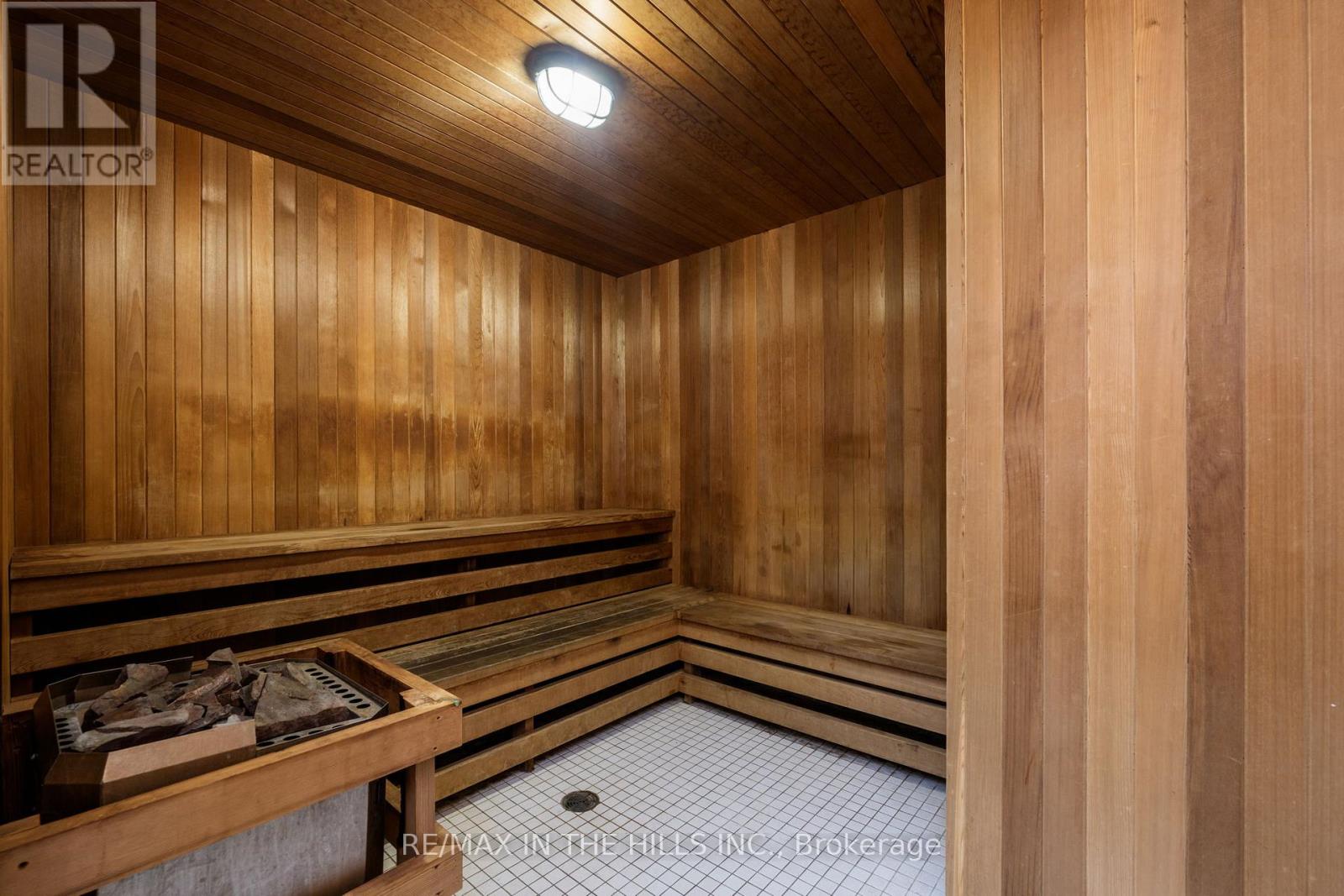 2007 - 55 Eglinton Avenue W, Mississauga, Ontario  L5R 0E4 - Photo 45 - W12653028