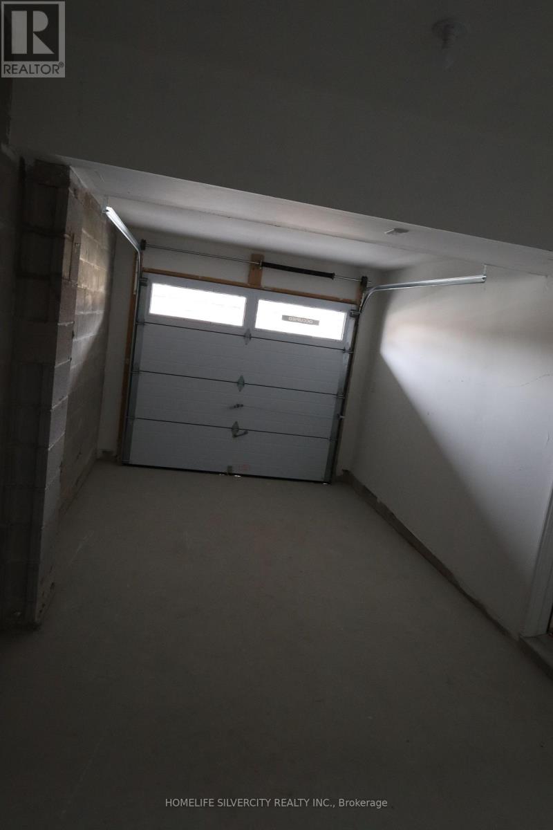 142 Falby Rd Road, Brampton, Ontario  L6P 4L9 - Photo 24 - W12653054