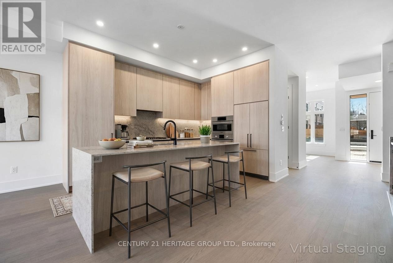 94 - 55 Lou Parsons Way, Mississauga, Ontario  L5H 0B2 - Photo 3 - W12653056