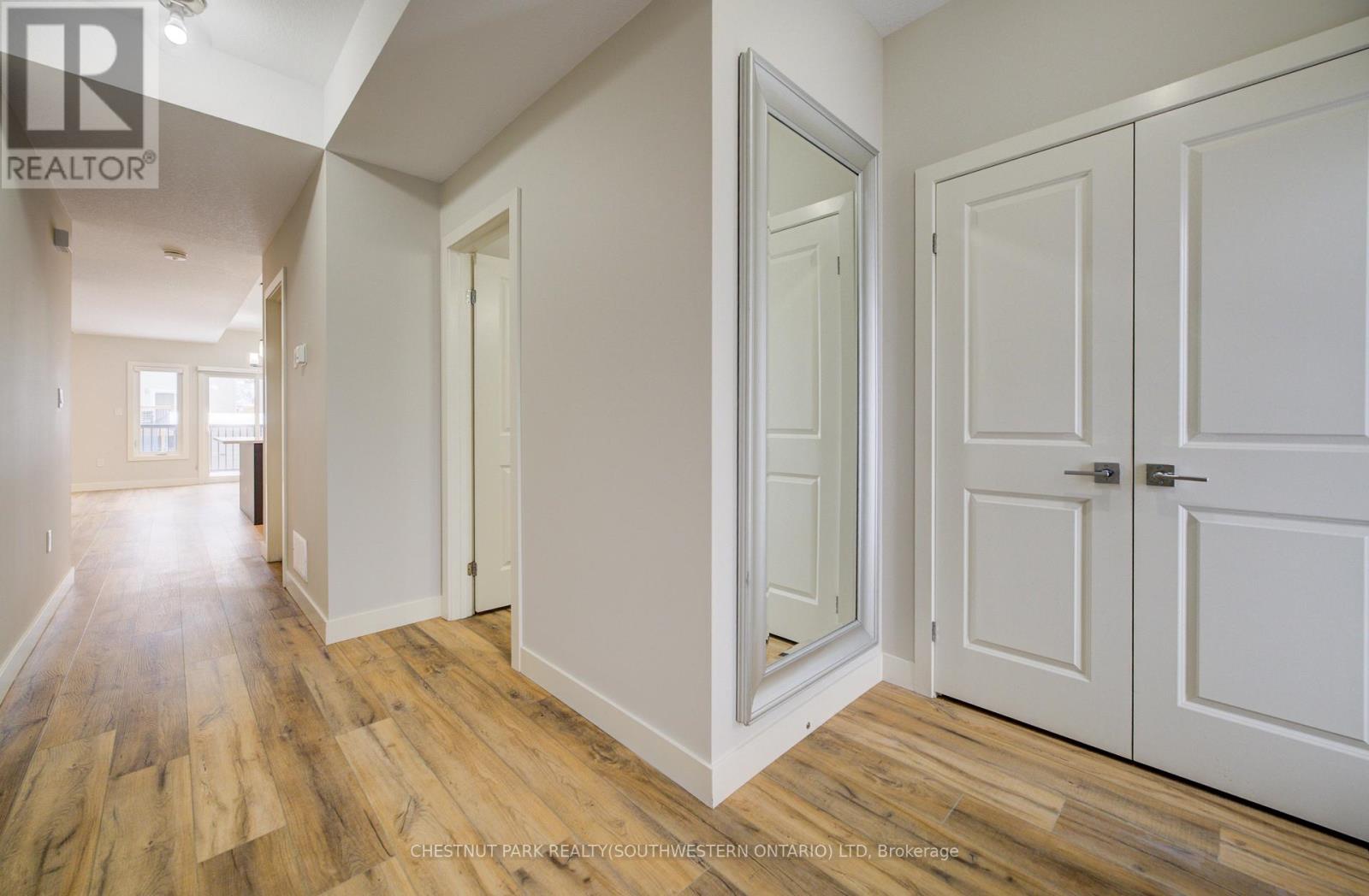 A - 33 Second Avenue, Kitchener, Ontario  N2C 1N4 - Photo 5 - X12652976