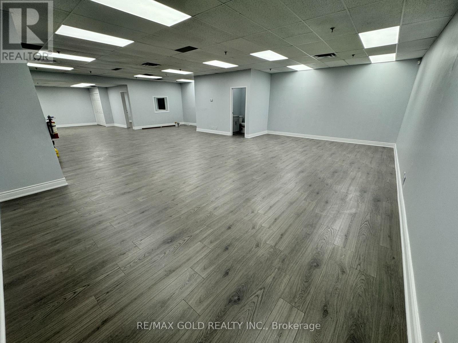 #6&7 - 1935 Drew Road, Mississauga, Ontario  L5S 1M7 - Photo 24 - W12446817