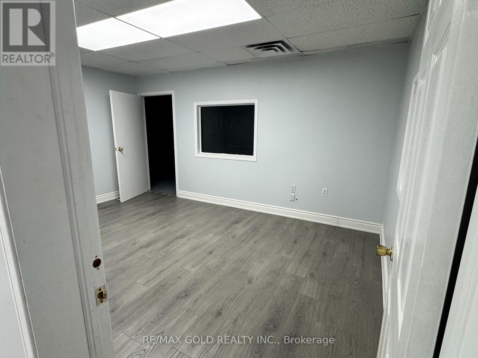 #6&7 - 1935 Drew Road, Mississauga, Ontario  L5S 1M7 - Photo 7 - W12446817