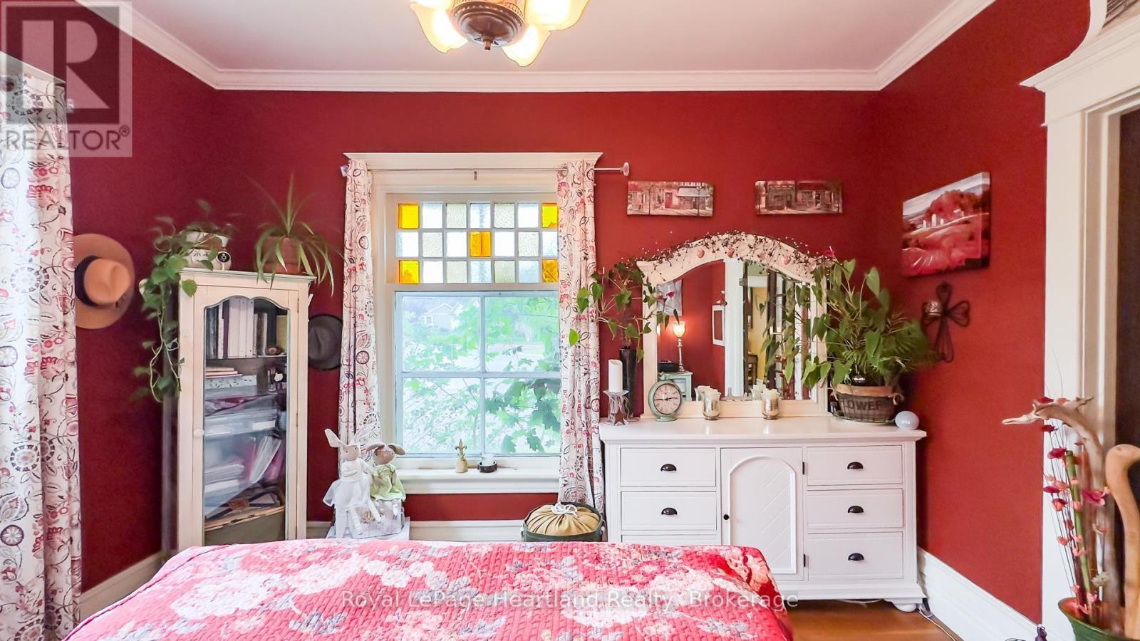 132 Elgin Avenue E, Goderich, Ontario  N7A 1K6 - Photo 13 - X12653078