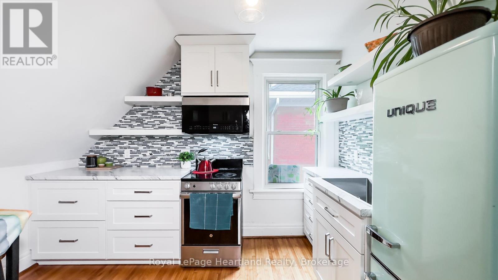 132 Elgin Avenue E, Goderich, Ontario  N7A 1K6 - Photo 33 - X12653078