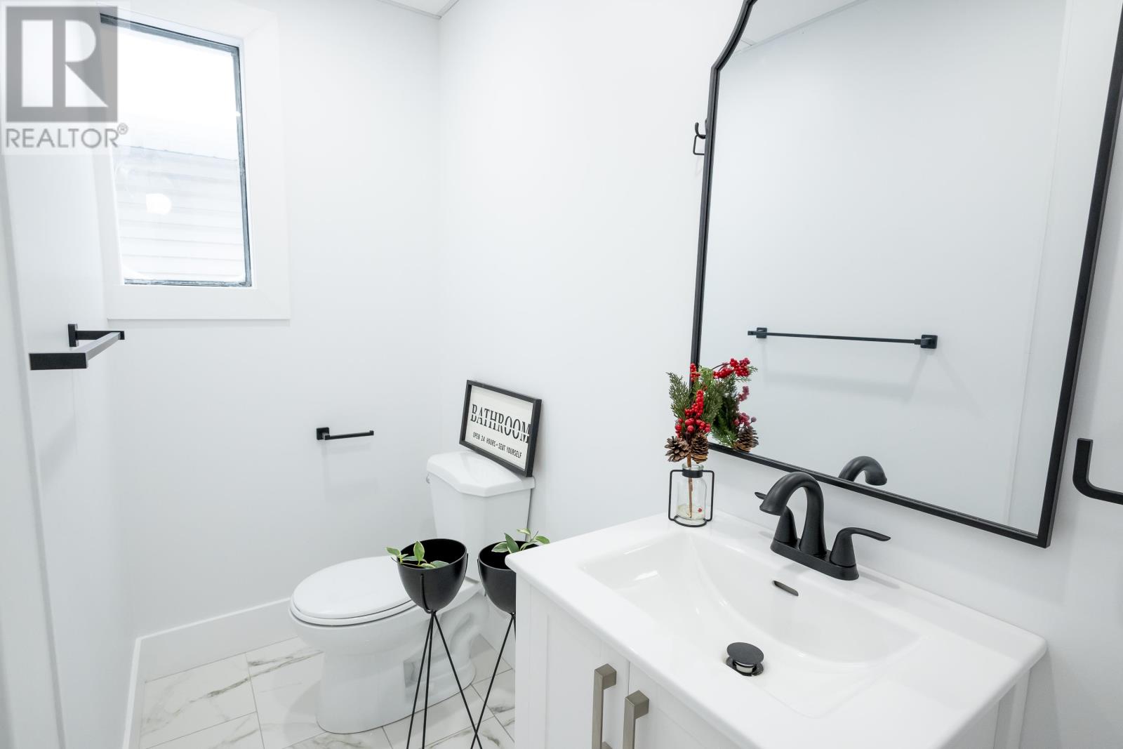 598 Van Norman St, Thunder Bay, Ontario  P7A 4E9 - Photo 18 - TB253687