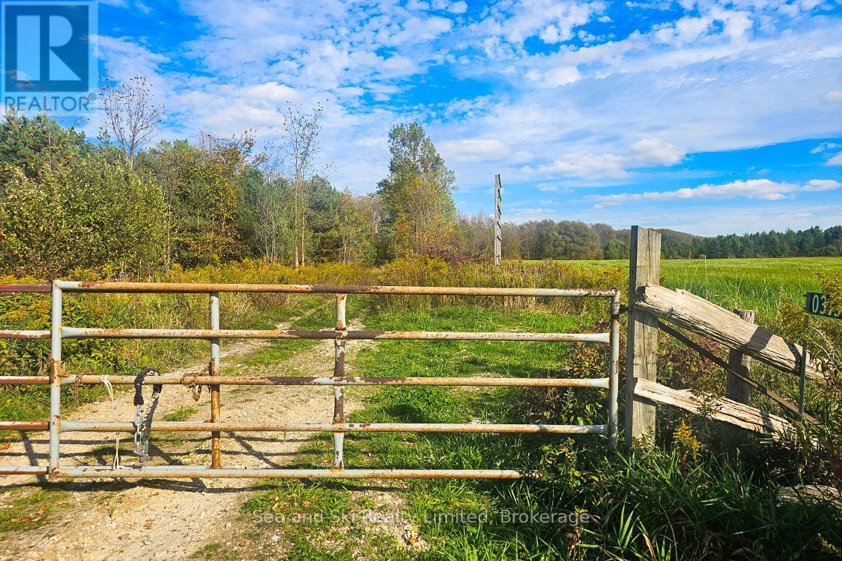 31313 Grey Road 14 Road, Southgate, Ontario N0G 1N0 - Photo 16 - X12465495