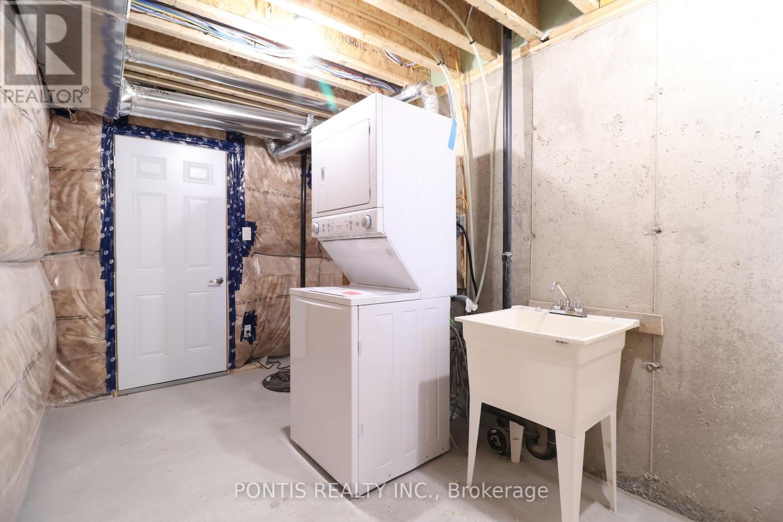 221 Tennant Circle, Vaughan, Ontario  L4H 5L4 - Photo 36 - N12640930