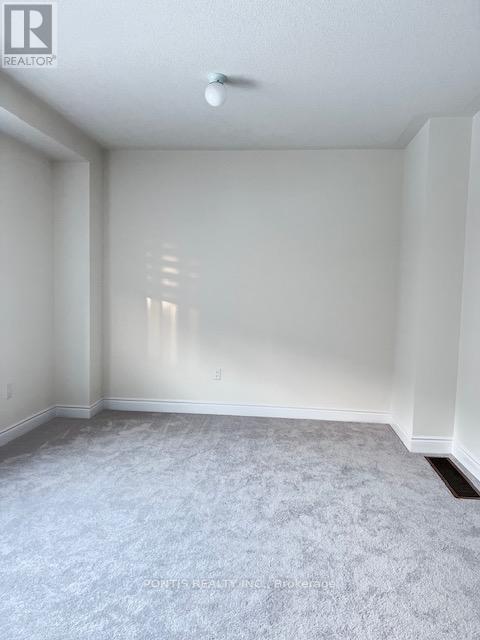 221 Tennant Circle, Vaughan, Ontario  L4H 5L4 - Photo 5 - N12640930