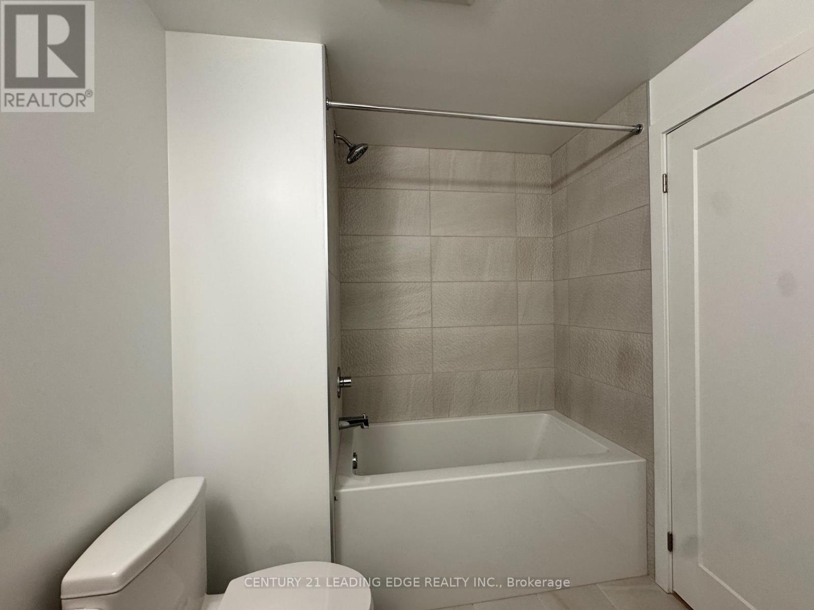 A506 - 9763 Markham Road, Markham, Ontario  L6E 0W4 - Photo 4 - N12652886