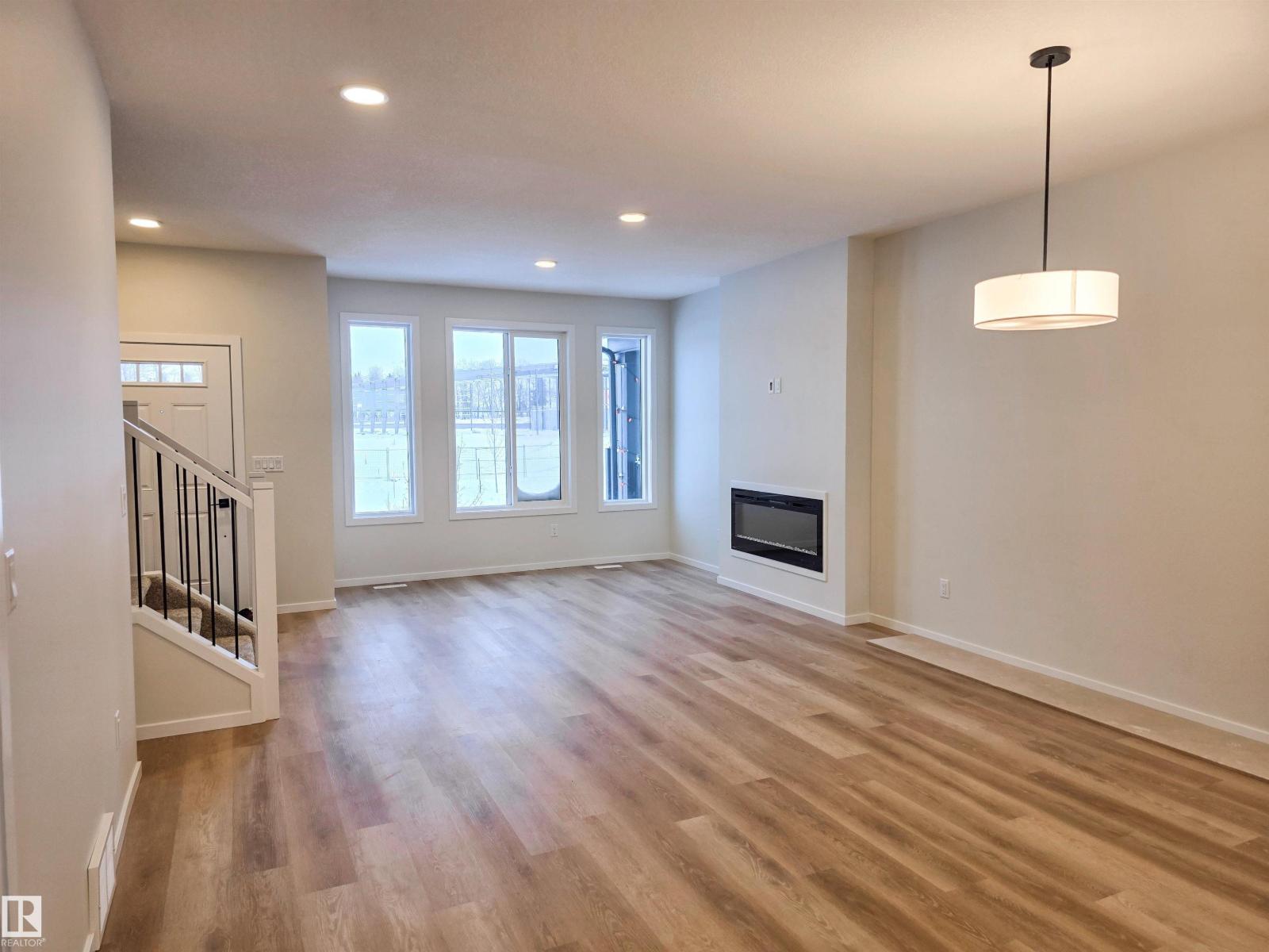 85 Brickyard Dr, Stony Plain, Alberta  T7Z 0P2 - Photo 3 - E4465104