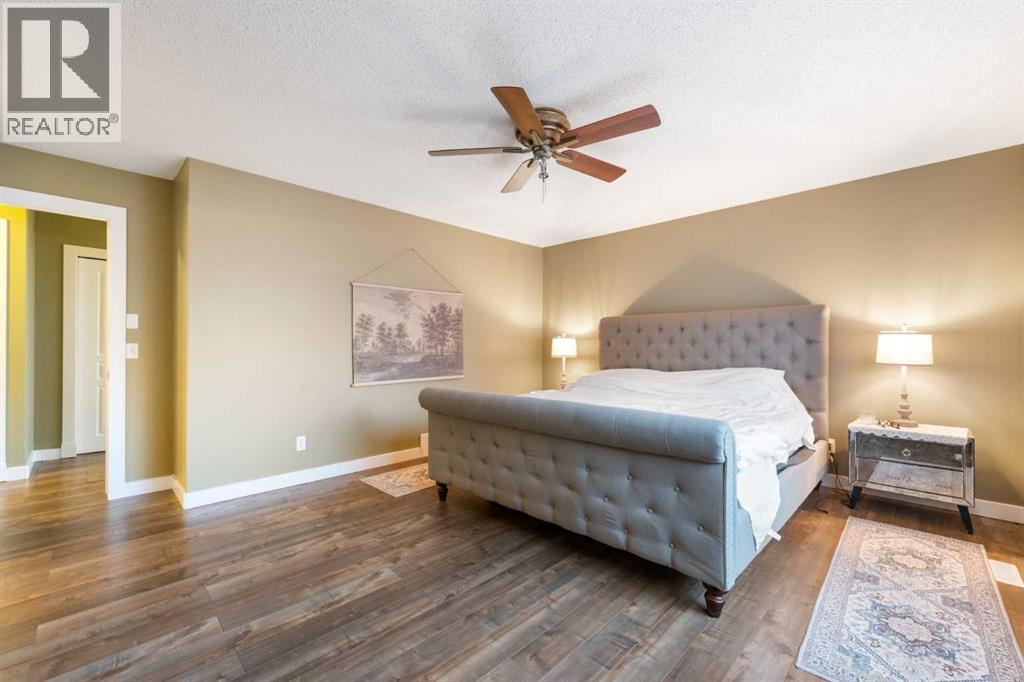 4 Crestridge Way Sw, Calgary, Alberta  T3B 5Z4 - Photo 24 - A2274271