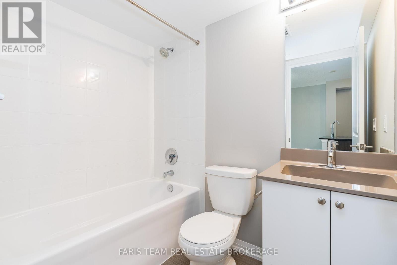 401 - 741 Sheppard Avenue W, Toronto, Ontario  M3H 2S9 - Photo 24 - C12653074