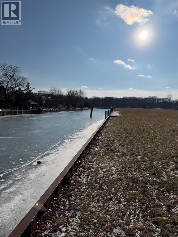 4761 Old River Road, St Clair, Ontario  N0P 2B0 - Photo 3 - 25032102