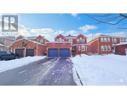 36 RAVENVIEW DRIVE, Whitby, Ontario