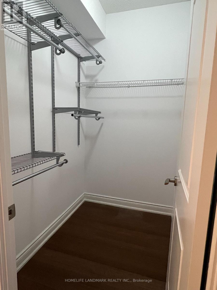 716 - 38 Cedarland Drive, Markham, Ontario  L6G 0G7 - Photo 3 - N12651096