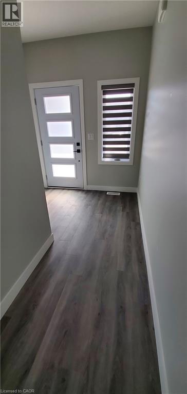 200 Hooper Street, St. Marys, Ontario  N4X 0A8 - Photo 2 - 40794256