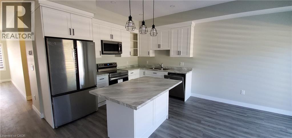 200 Hooper Street, St. Marys, Ontario  N4X 0A8 - Photo 4 - 40794256