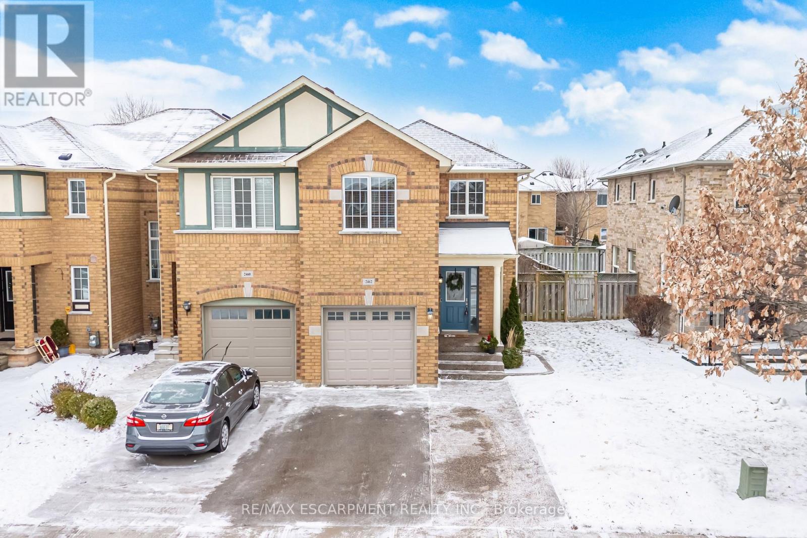 2462 Lazio Lane, Oakville, Ontario  L6M 4P7 - Photo 2 - W12653102