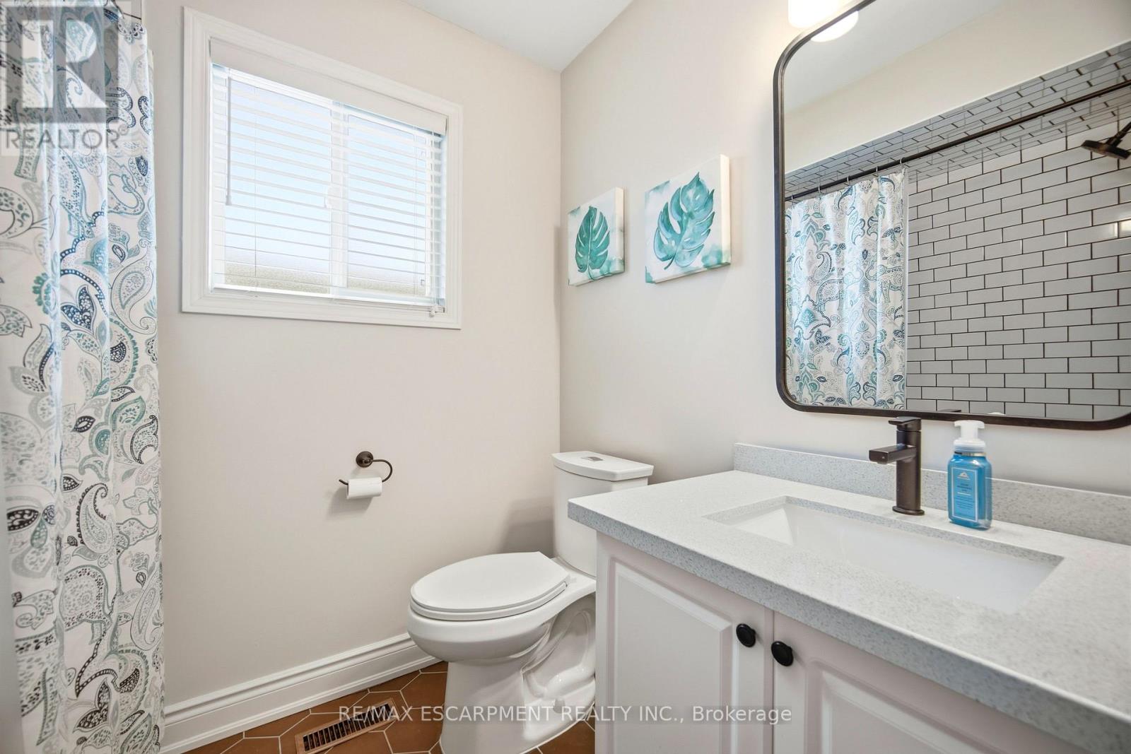 2462 Lazio Lane, Oakville, Ontario  L6M 4P7 - Photo 27 - W12653102